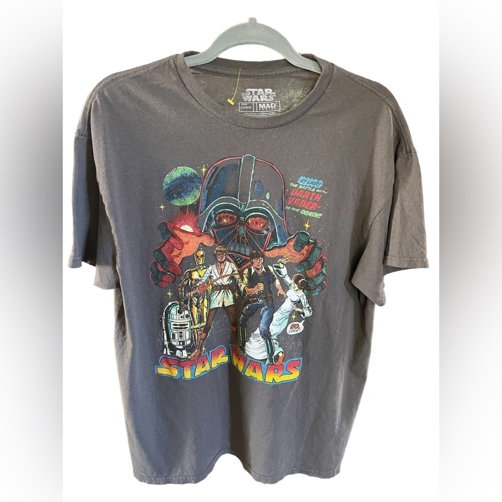 STAR WARS GRAPHIC T-SHIRT SIZE LARGE NWOT